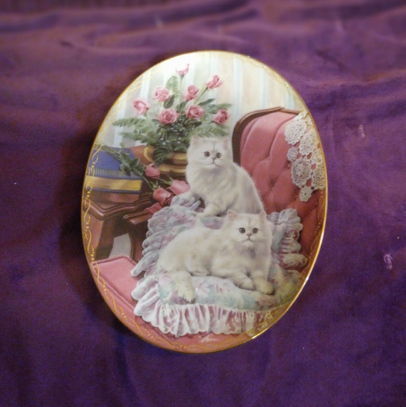 Bradford Exchange Plates - Picture 3 of 6